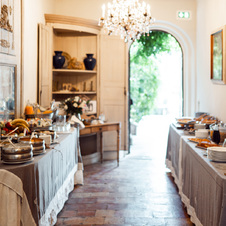 Salle petit déjeuner